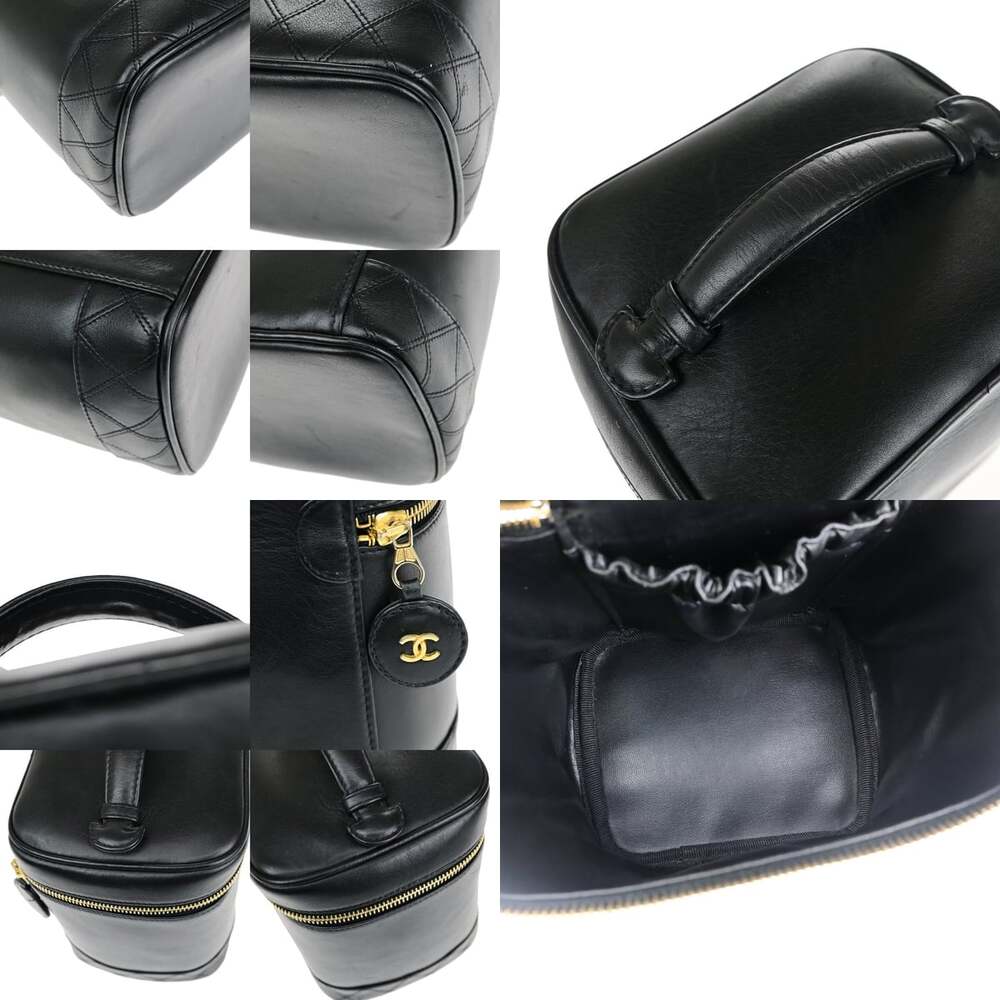 Chanel Leather Vanity Pouch Black - Picture 4 of 6